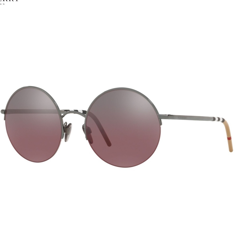 PERFECT CONDITION IN BOX Burberry Sunglasses